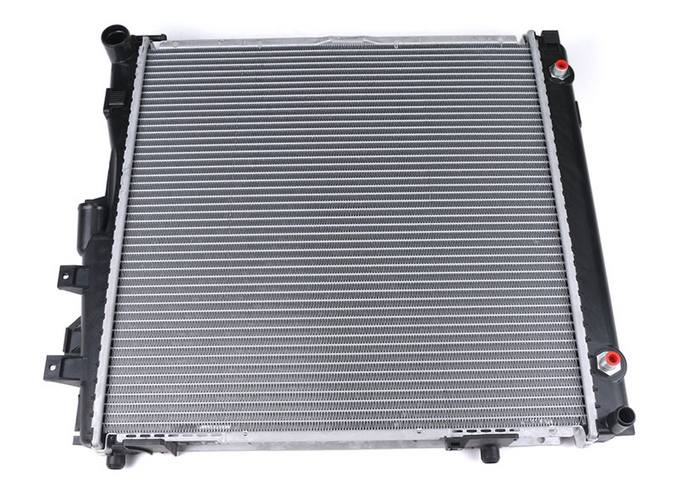 Mercedes Radiator (Auto Trans) 1265005403 - Nissens 62682A